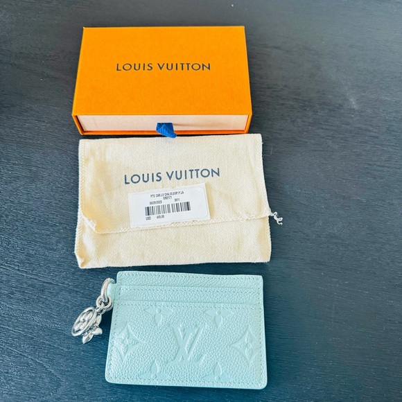 Louis Vuitton card holder - Picture 2 of 6